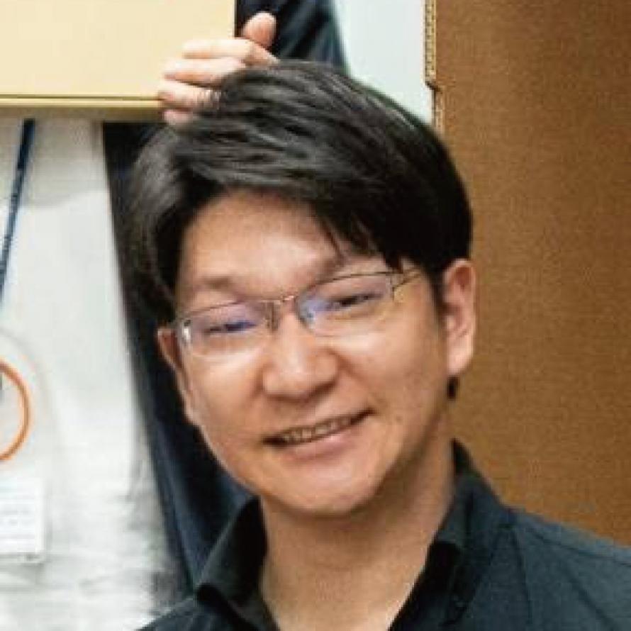 小田 智英 氏
