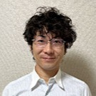 山田 雄輔 氏
