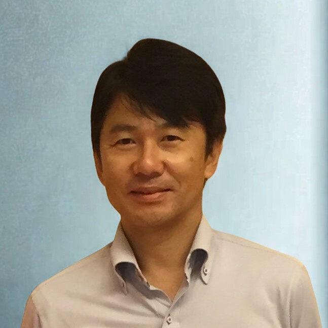 福西 毅 氏