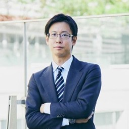 松山 太郎 氏