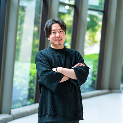 石田 雄彦 氏
